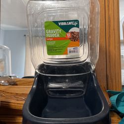 Gravity Feeder (10 Lbs)