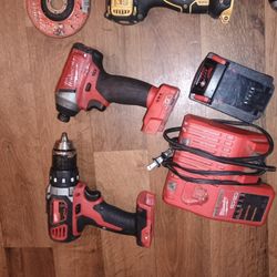 DeWalt & Milwaukee & Skar Power Tools 
