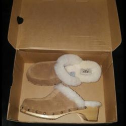 UGG Kalie Chestnut