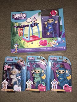 Wowwee fingerlings playset and 3 Monkeys all pictured