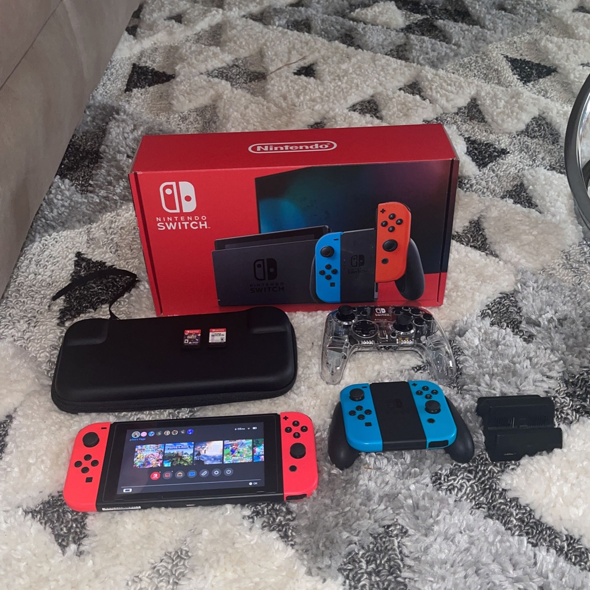 SWITCH BUNDLE WITH 3 CONTROLERS
