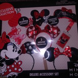 Minnie Mouse Ear Set