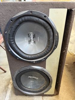 Sony Xplod 1200W Dual Subwoofer Box
