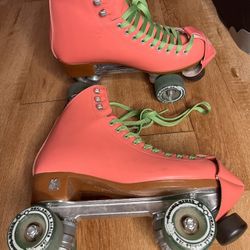 Moxie Roller Skates Women’s Size 9