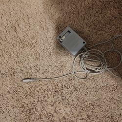 Nintendo 3DS charger adapter
