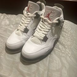 Jordan 4 Black Cement 