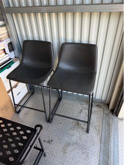 Barstools/Chairs Set of 2