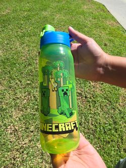 Zak Designs Minecraft Ocelot Sip Chug Bottle 20z