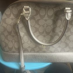 Bolsa Coach Buenas Condiciones Limpia $70 