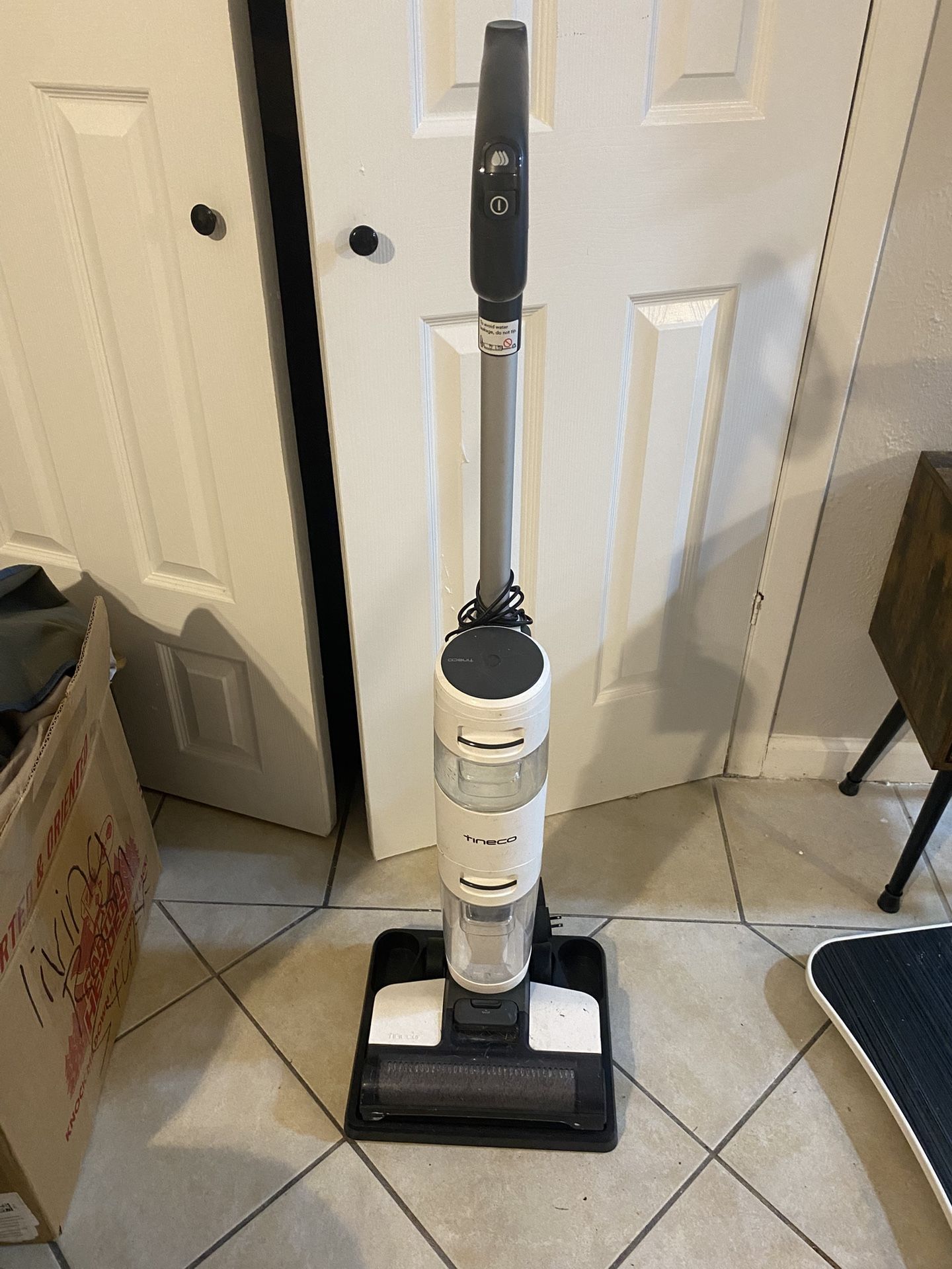 Tineco iFLOOR 3 Breeze Complete Cordless Wet Dry Vacuum Cleaner