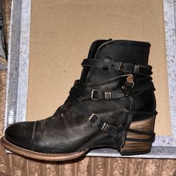 Freebird Crue Black Distressed Boots