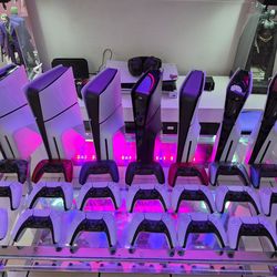 PLAYSTATION 5 SLIM DISPONIBLES 430$ CADA CONSOLA CON UN CONTROL Y SUS CABLES