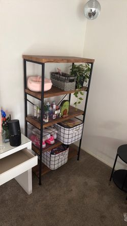 Shelving unit