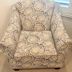 Accent Chair for Sale – Like New