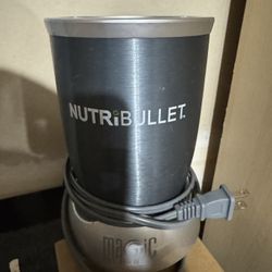 Nutrebullet base only no accessories works very good
