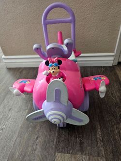 Minnie Mouse plane ride on