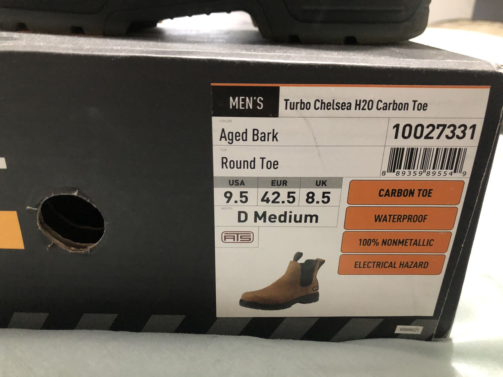 Ariat