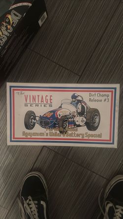 GMP “The Vintage Series” Release #3 — Parnelli Jones / Agajanian’s Willard Battery Special #98, Dirt Champ, 1:18