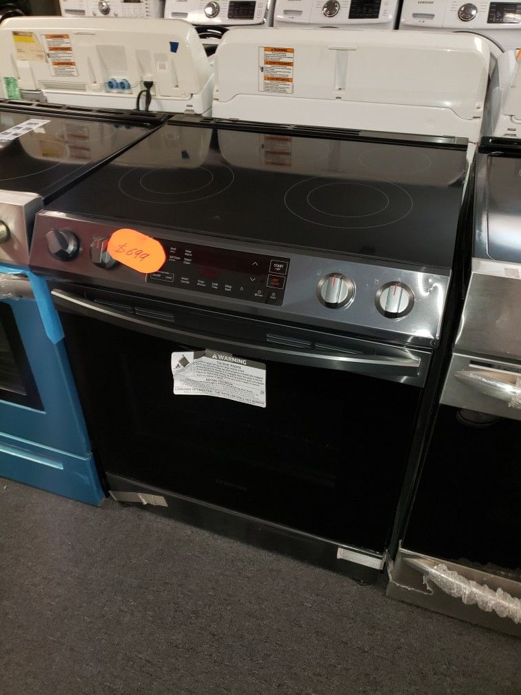 Samsung Slide In Electric Range Stove New Scratch And Dent