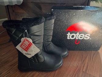 Totes Wide Width Winter Snow Boots size 7