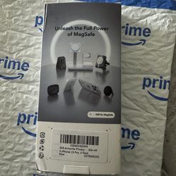 iPhone 15 Pro privacy screen protector