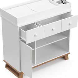 Stork Craft Changing Table Dresser 