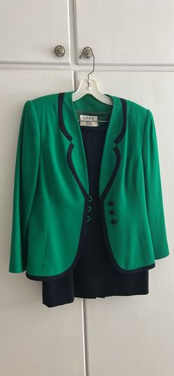 Kasper Skirt Suit. Size 8-10 petite
