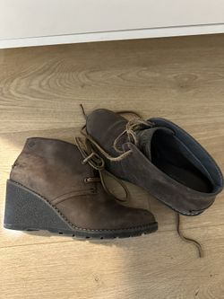 Sperry Weatherproof Boots. 