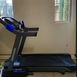 Horizon treadmill 