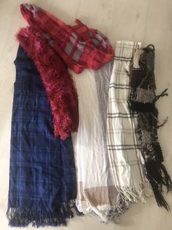 6 women’s scarves for $20!!