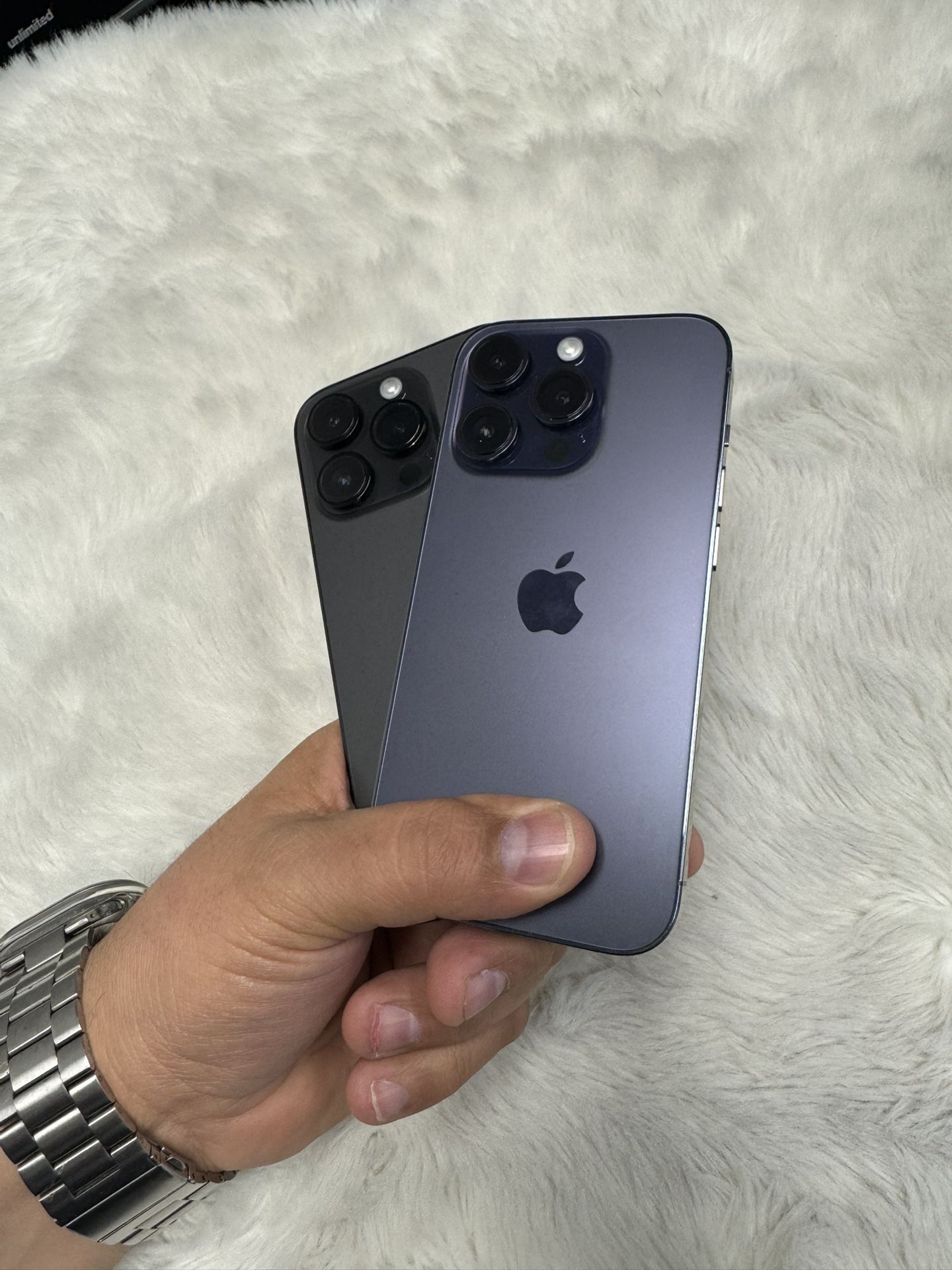 Apple iPhone 14 Pro 256GB Unlocked $540