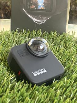 Gopro Max 360 Camera 5.6k - Comes With It’s Original Box!