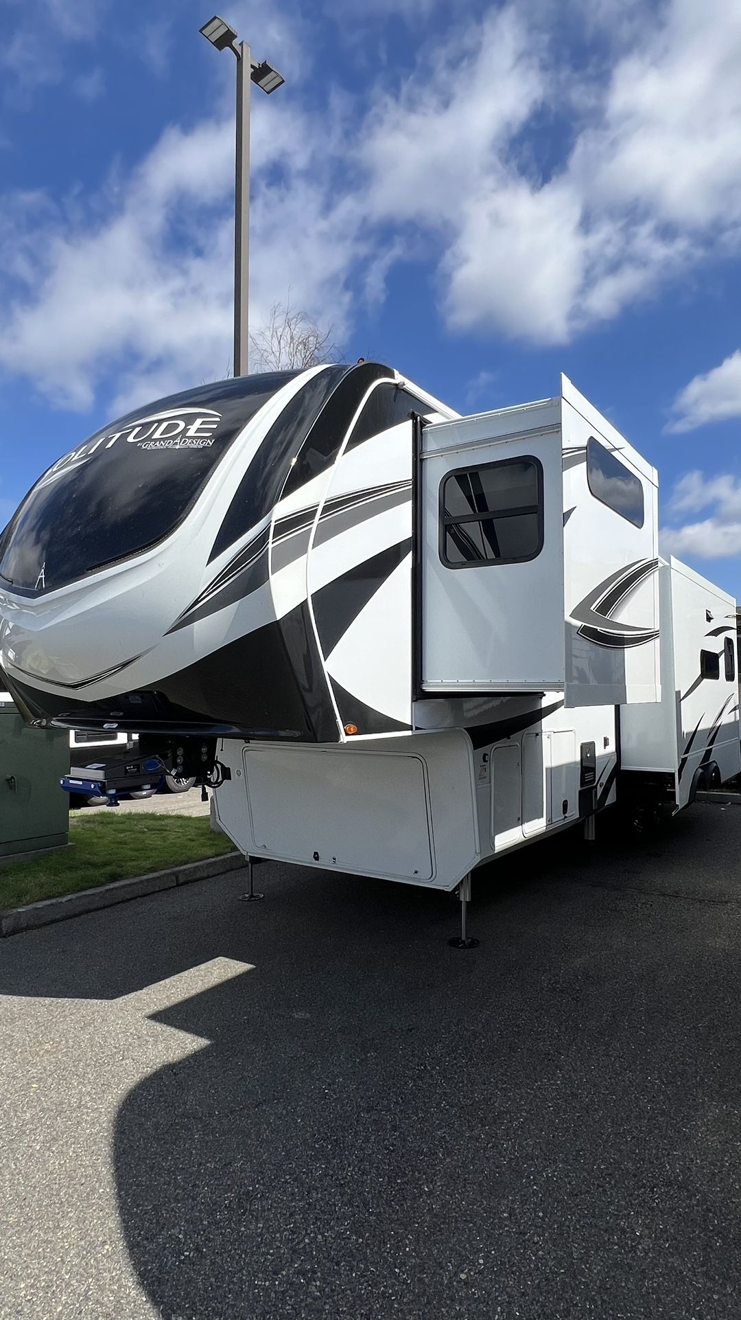 2025 Grand Design Solitude 310GK
