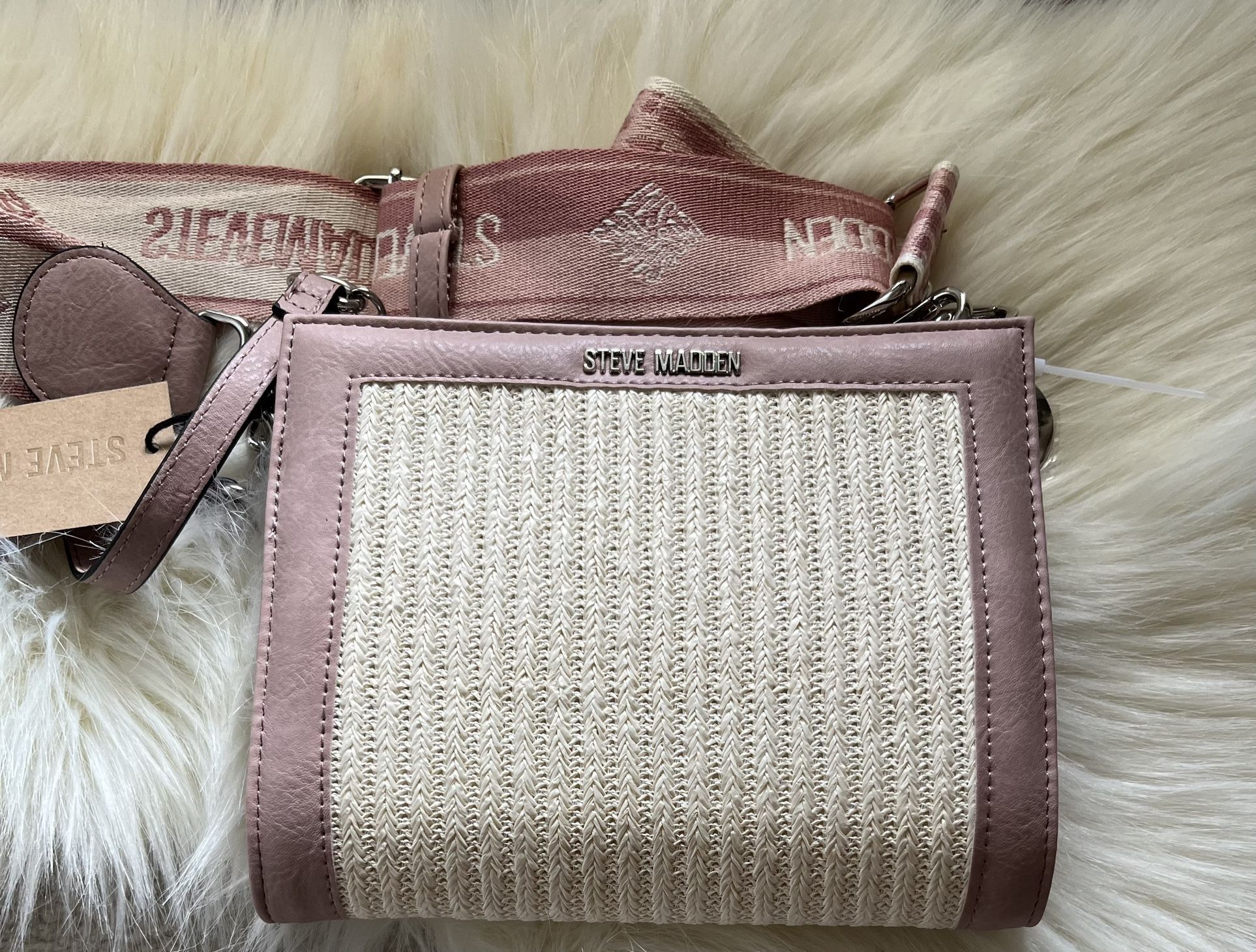 Steve Madden Tik Tok Handbag . New With Tags