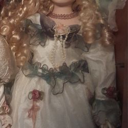 Porcelain Dolls 
