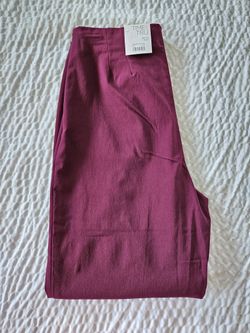 Time and Tru Burgundy High Rise Stretch Millennium Skinny Pant
