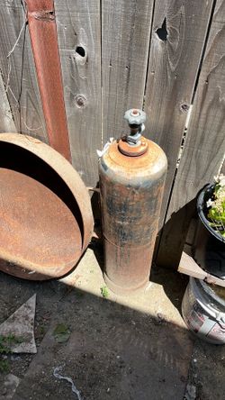 Soldering tank