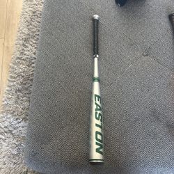 Easton Bbcor Bat.   32/29