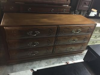 French dresser
