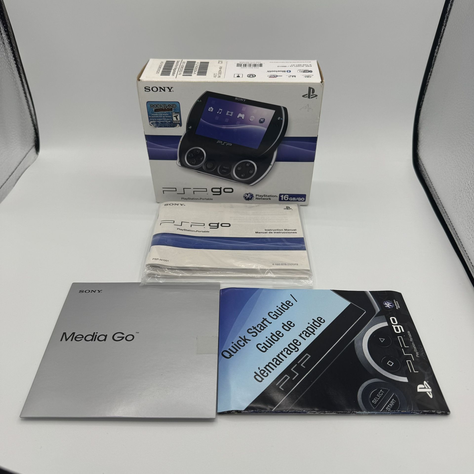 PSP Go - Box Only with Inserts