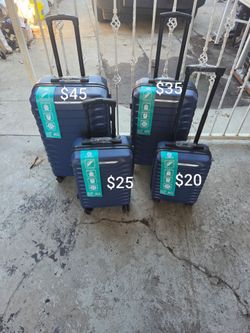New fiegler 4 pc hardshell luggage set!
Individual also!
28" $45
26" $35
20" $25
18" $20