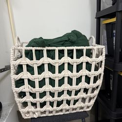 Extra Large Basket