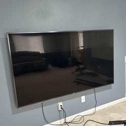 Sony 85" 4K TV & Wall Mount