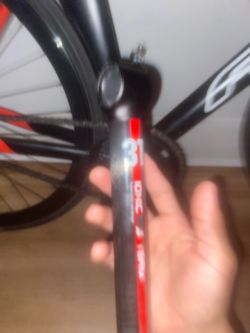 Red 3t seatpost