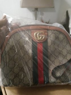 Gucci Cross Body Bag