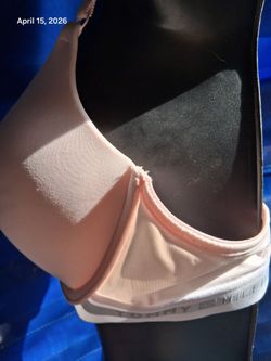Tommy Hilfigure padded bra 36b
