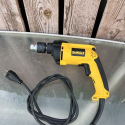 Dewalt Electric Corded 1/2” Hammer Drill / LIKE NEW