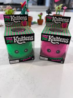 TRADE ONLY - Needoh Knittens
