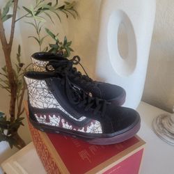 Youth High Top Vans Size 2