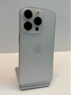 Apple iPhone 15 PRO 128gb. ( Fully Unlocked Phone )